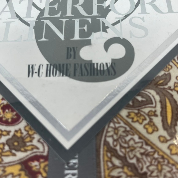 Waterford Linens Sonata Rust Paisley Tablecloth Oblong 60x84 Seats 6-8 New Fall - Picture 5 of 11